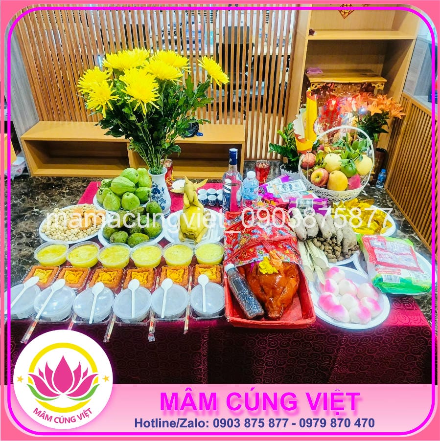 Bày mâm cúng Rằm tháng 7