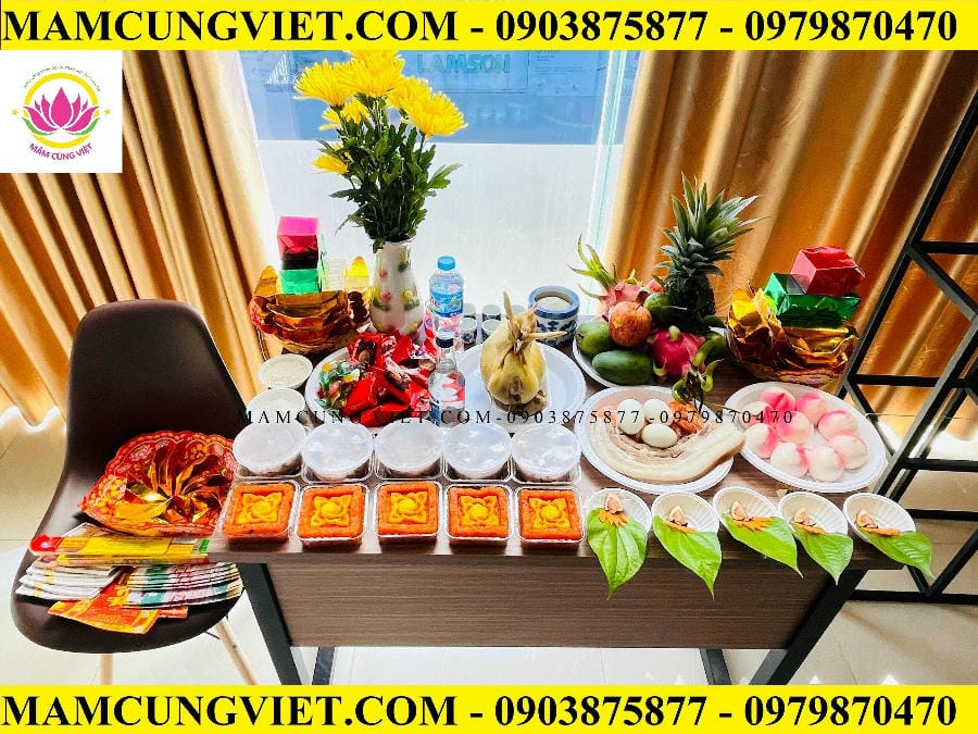 ĐẶT GÀ CÚNG QUAY RA HAY QUAY VÀO MỚI ĐÚNG?
