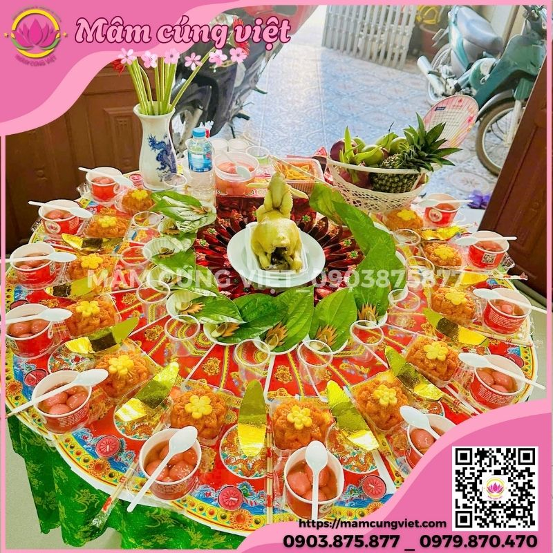 nghi lễ Cúng căn 3, 6, 9, 12 tuổi vẫn đòi hỏi một mâm lễ vật phức tạp và trang trọng 